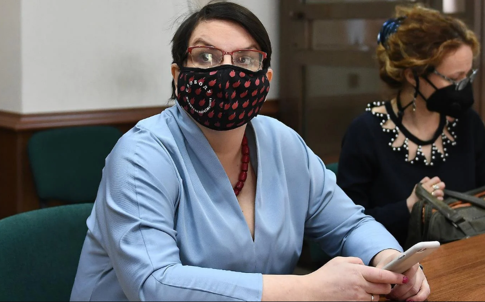 Муниципальный депутат Юлия Галямина обвинила ВК в раскрытии личных данных пользователей посетивших её страницу в Контакте